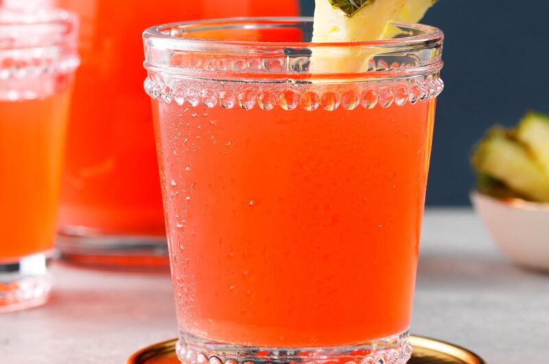 Green Tea and Honey-Rhubarb Punch