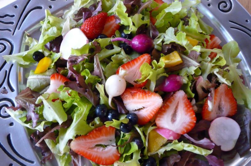 Sandy's Simple Spring Lettuce Salad