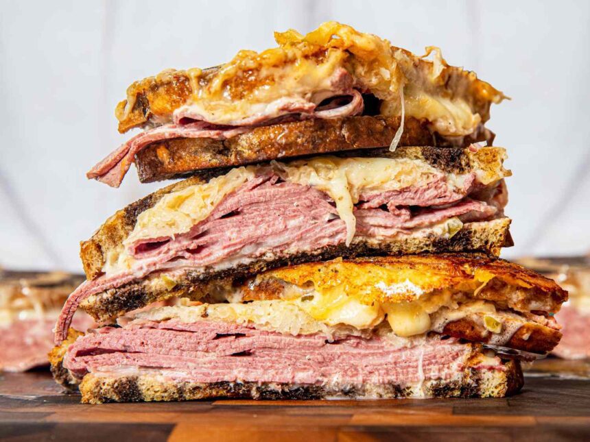 reuben sandwich​