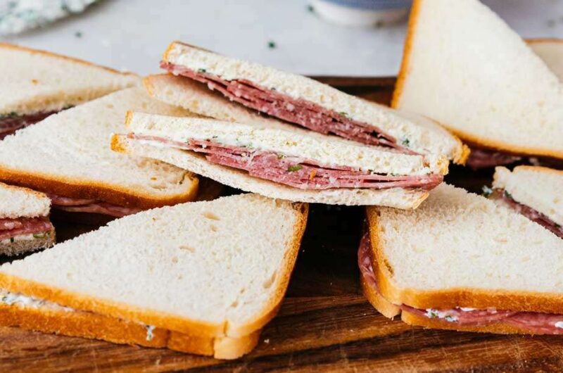Simple Salami Sandwich