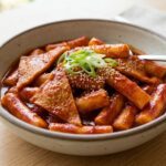 teokbokki spicy korean rice cakes close up