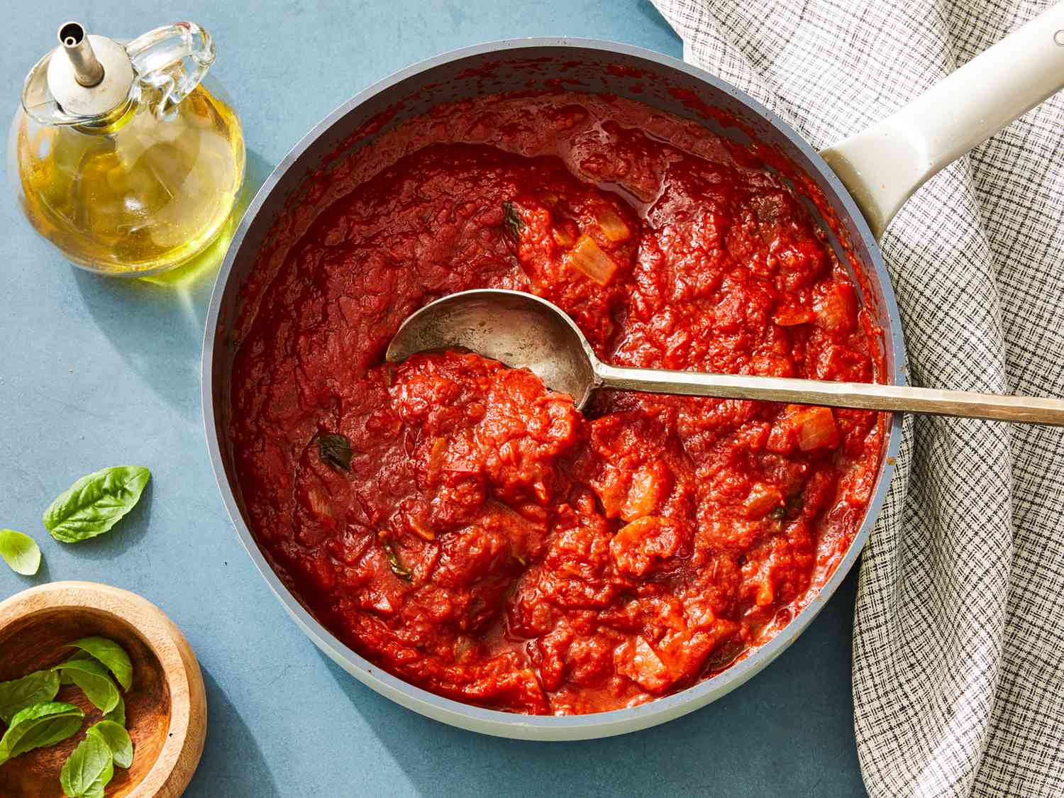 Sugo (Italian Tomato Sauce) Recipe