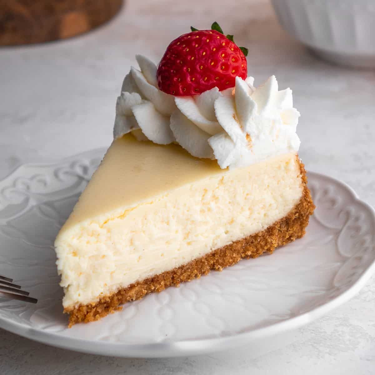 Master Recipe for Rich and Creamy Cheesecake
