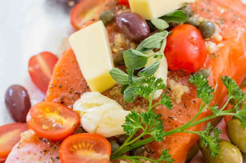 Mediterranean Salmon Baked in Foil