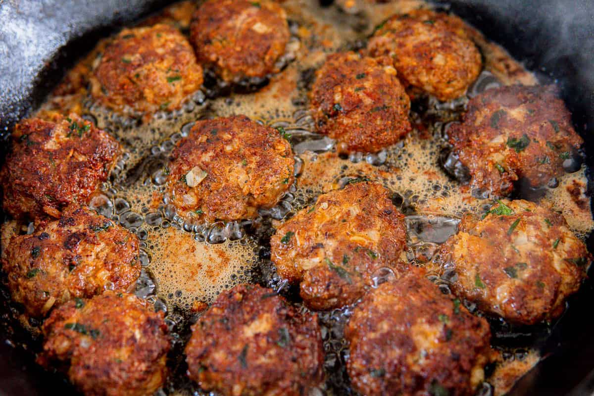 German Hamburgers (Frikadellen)