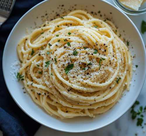 Creamy Pumpkin Cacio e Pepe Recipe– Cozy Fall Pasta Ready in Minutes