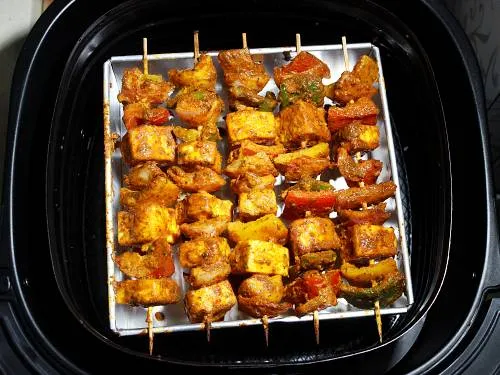 air fryer paneer tikka,